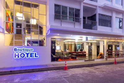 Grand Sunset Hotel Phuket – Foto 10